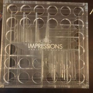 Impressions vanity lipstick stand